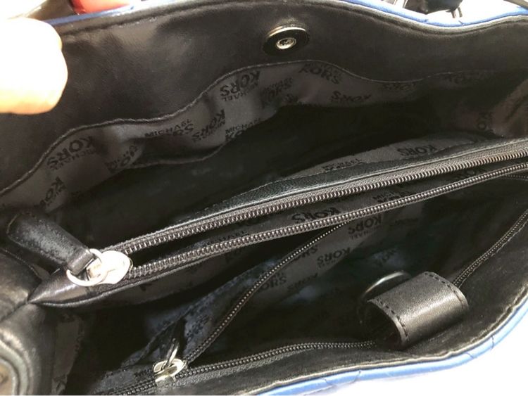 กระเป๋าถือ Michel Kors  รูปที่ 8