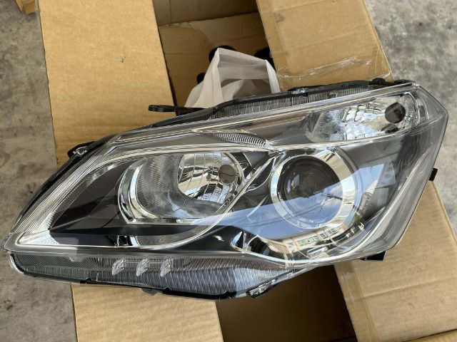 ไฟหน้า ซูซูกิciaz ชื้อมาไม่ได้ใส่เลย