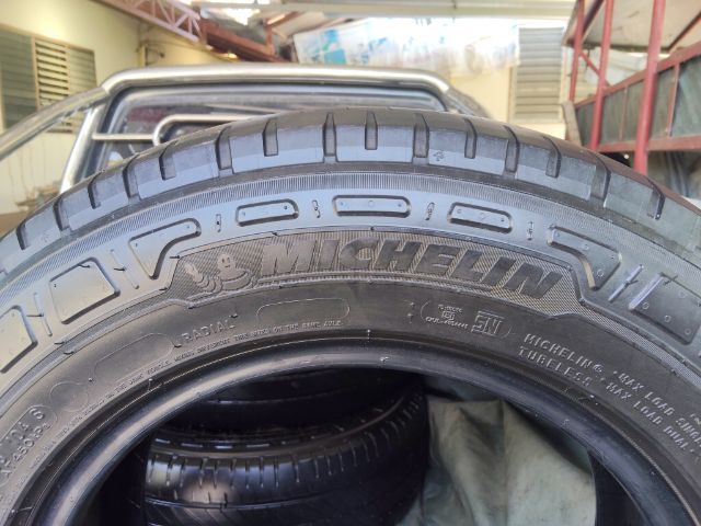 Michelin ยางมิชลิน 205-70-15 ปี 24 (2 เส้น)