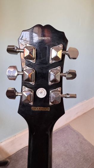 กีตาร์ไฟฟ้าพร้อมตู้แอมป์ รูปที่ 5