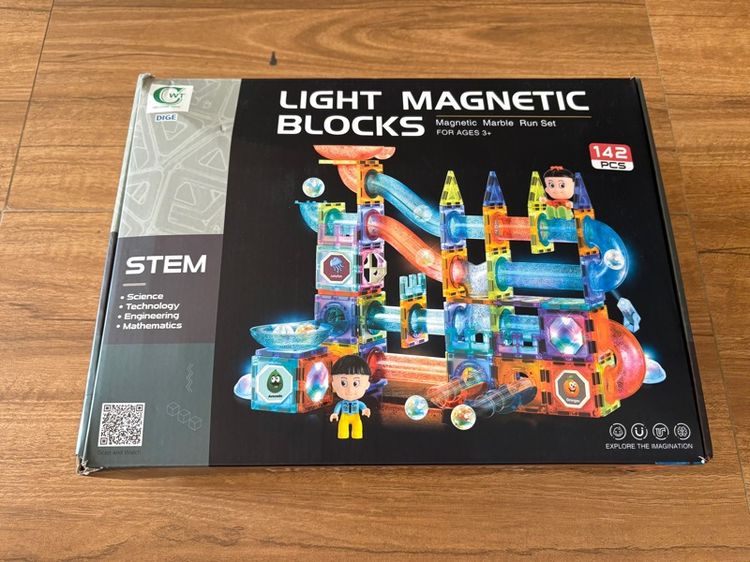 light magnetic blocks เสริมจินตนาการ ความคิดสร้างสรรค์