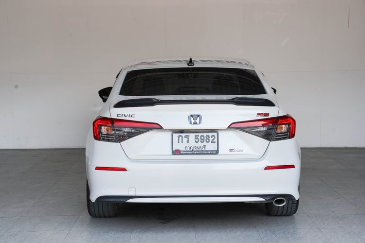Honda Civic 2023 2.0 eHEV RS Sedan ไฮบริด ไม่ติดแก๊ส เกียร์อัตโนมัติ ขาว รูปที่ 4