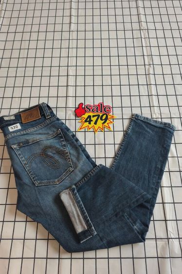 MC Jeans ของแท้
เอว 29 ทรงสวย ผ้ายืด ใส่สบาย
มีขาดเข่าเล็กน้อย แนวๆ รูปที่ 5
