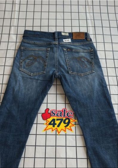 อื่นๆ MC Jeans ของแท้
เอว 29 ทรงสวย ผ้ายืด ใส่สบาย
มีขาดเข่าเล็กน้อย แนวๆ