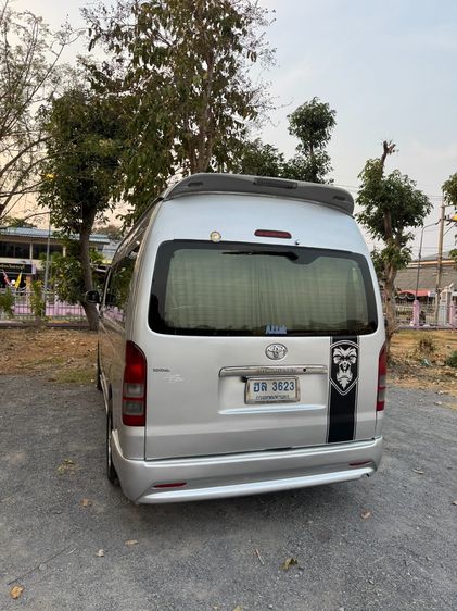 Toyota Commuter 2011 2.5 Van ดีเซล ไม่ติดแก๊ส เกียร์ธรรมดา บรอนซ์เงิน รูปที่ 4