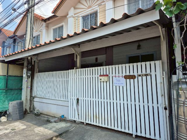 บ้านเช่า.ขาย ไทรน้อย นนทบุรี ม.พฤกษา38 ถนนสายเมนหมู่บ้านจากทางเข้าเดิน 1 นาทีถึงบ้าน