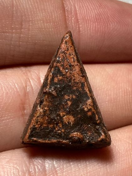 พระนางพญาเก่า รูปที่ 2