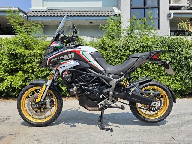 Ducati multistrada950cc.