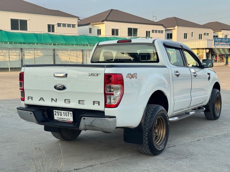 Ford Ranger 2013 2.2 XLT 4WD Pickup ดีเซล ไม่ติดแก๊ส เกียร์ธรรมดา ขาว รูปที่ 3