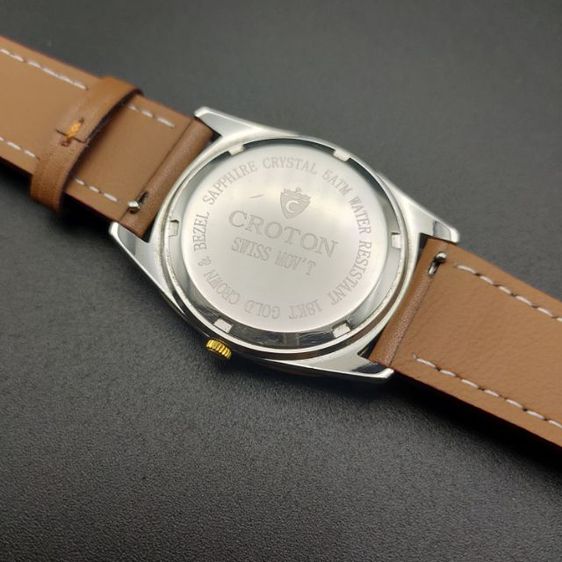 นาฬิกา แบรนด์ CROTON 18k gold crown and bezel ขนาด 35มม. สายหนังใหม่ สภาพพร้อมใช้ รูปที่ 8
