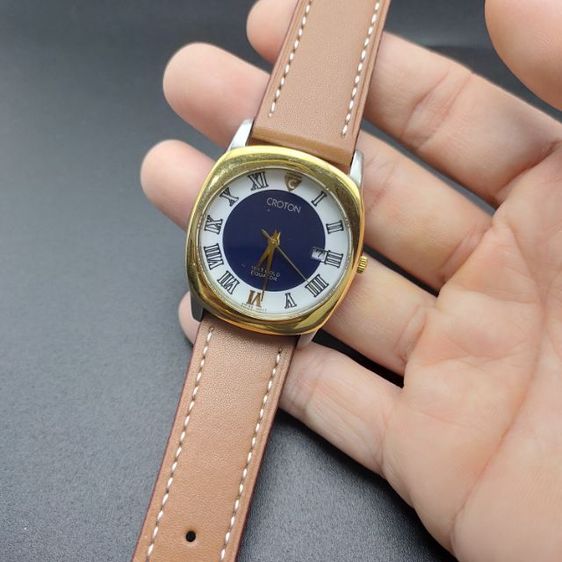 นาฬิกา แบรนด์ CROTON 18k gold crown and bezel ขนาด 35มม. สายหนังใหม่ สภาพพร้อมใช้ รูปที่ 13