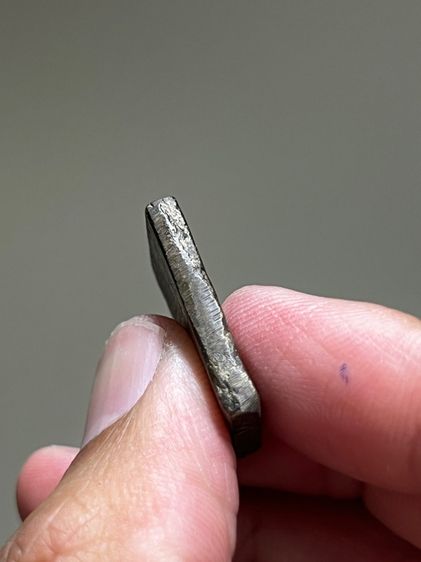 พระปิดตาหล่อเก่า รูปที่ 4