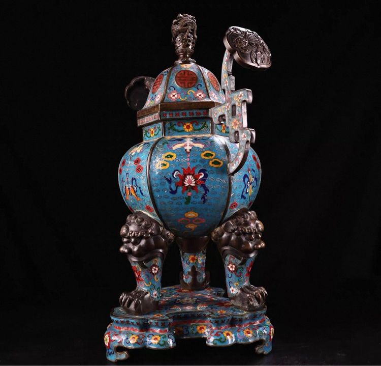 ✨กระถางธูปคู่ใหญ่ ทำจากทองแดงแท้  ฝีมือประณีต เคลือบอีนาเมลแบบคลัวซองเน่  นูนสูง รูปหูนกฟีนิกซ์ ฝาปิดรูปสิงโต สไตล์จีนโบราณ รูปที่ 4