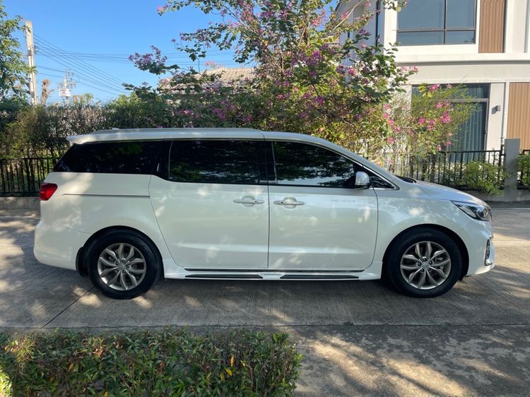 Kia Grand Carnival 2018 2.2 EX Utility-car ดีเซล ไม่ติดแก๊ส เกียร์อัตโนมัติ ขาว รูปที่ 4