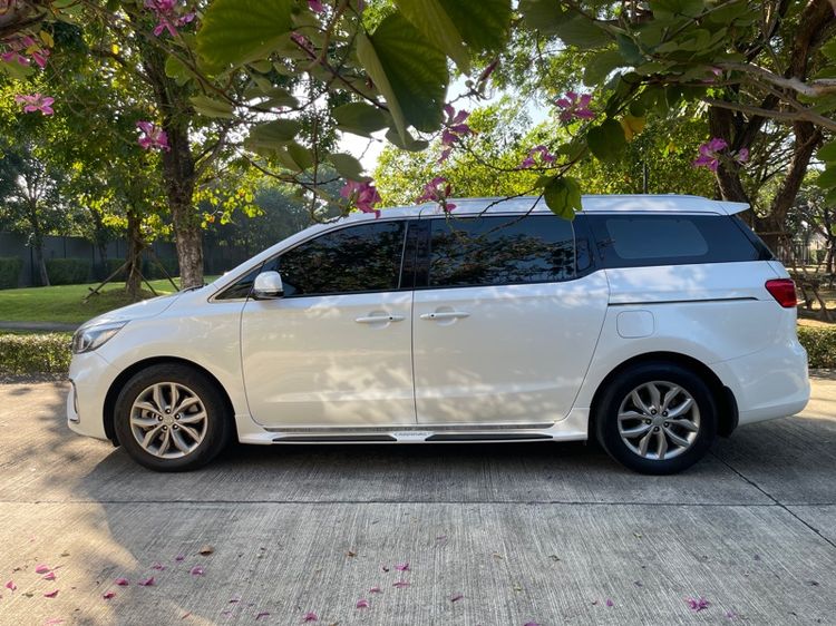Kia Grand Carnival 2018 2.2 EX Utility-car ดีเซล ไม่ติดแก๊ส เกียร์อัตโนมัติ ขาว รูปที่ 3