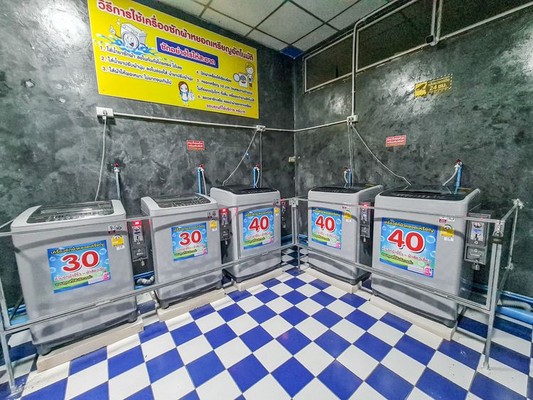 ขายเครื่องซักผ้าหยอดเหรียญ    สภาพดี ใช้งานปกติ  ภายในสะอาด  เครื่องไม่มีปัญหาใดๆ รูปที่ 4