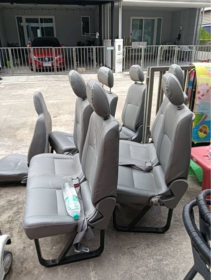 เบาะรถตู้มือสอง รูปที่ 2