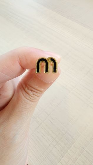 ต่างหู miu miu แท้💯มือสอง รูปที่ 10