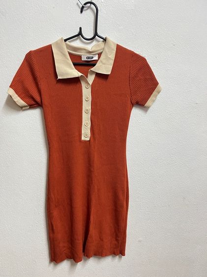 เสื้อผ้าแฟชั่นมีหลายราคา