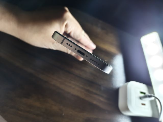 I Phone 13 128GB   แบตเดิมใช้งานปกติ ไม่ติดไอคราว รีเซตได้ สแกนหน้าปกติ จอเดิม รูปที่ 2