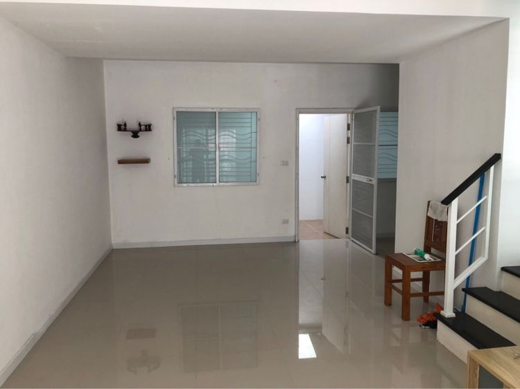 Pruksa 2016 มีบางส่วน ใช่ เทาว์เฮาส์ รูปที่ 4