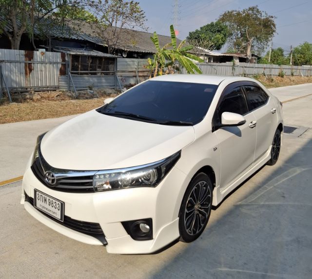 Toyota Altis 2014 1.8 Esport เบนซิน เกียร์อัตโนมัติ ขาว
