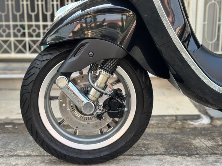 Vespa Primavera 150 i-get รูปที่ 11