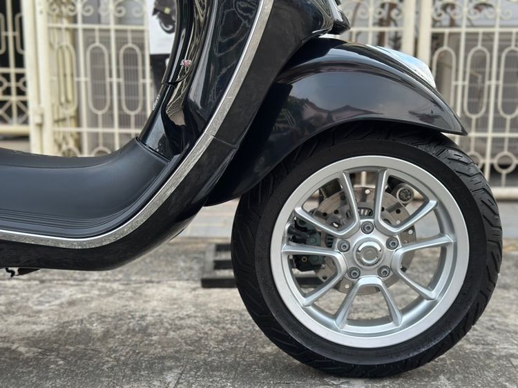 Vespa Primavera 150 i-get รูปที่ 10