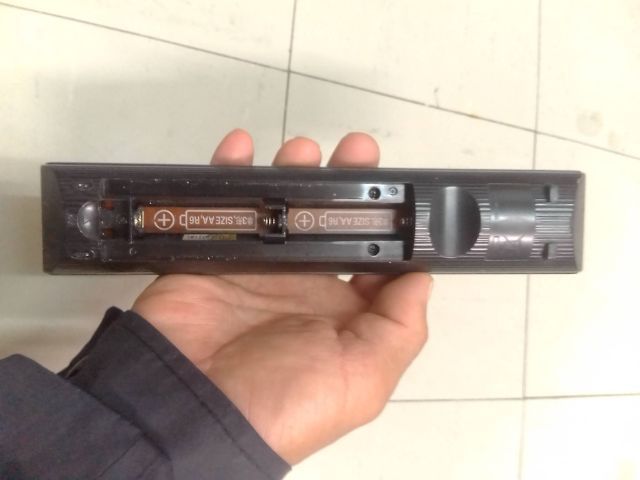 รีโมท sony แท้ TV ดูรุ่นที่รีโมทเอาเองนะครับใช้งานได้ตามปกติดี พร้อมโอนพร้อมส่งให้ฟรี รูปที่ 3