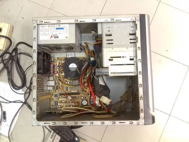 เคส PCคอมตั้งโต๊ะ ไม่มีฝาข้าง เอาไว้ใช้ก็ได้เป็นอะไหล่ก็ดี รับเองครับมือไม่ส่ง รูปที่ 7