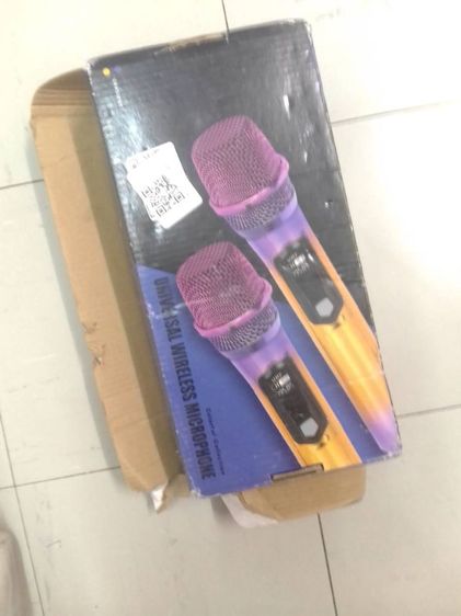 ไมค์ลอยคู่เสียงดังฟังชัด ชาร์จถ่านได้ผ่านการใช้งานมาแล้ว 1 เดือน พร้อมโอนเงินพร้อมส่งให้ฟรี รูปที่ 3