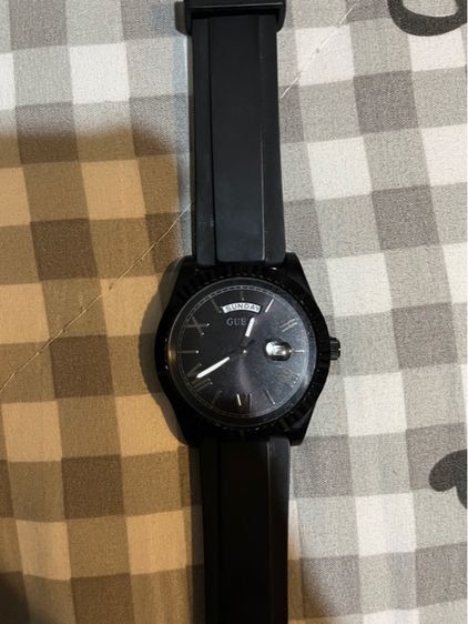 นาฬิกา Guess