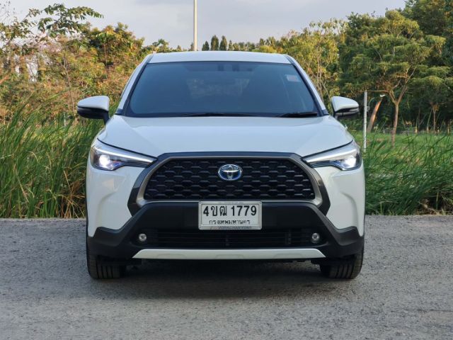 Toyota Corolla Cross 2023 1.8 Hybrid Premium Utility-car ไฮบริด ไม่ติดแก๊ส เกียร์อัตโนมัติ ขาว รูปที่ 2
