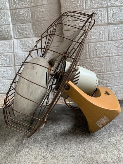 พัดลมเก่า วินเทจ โบราณ รูปที่ 3