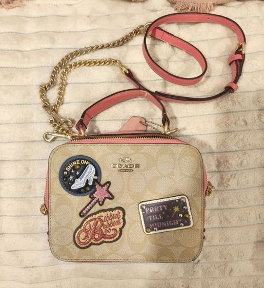 กระเป๋าแบรนด์และแฟชั่น รูปที่ 3