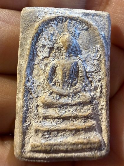 พระสมเด็จบางขุนหรหมกรุน้ำท่วม ฟองเต้าหู้เต็มองค์ พระเก่าเนื้อแกร่ง พระเก่าๆเหมาๆบ้านๆ พระคนเเก่เก่าๆเก็บทิ้งใว้ก่อนจากไป รูปที่ 2