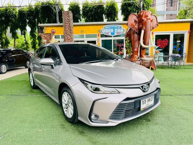Toyota Altis 2025 1.6 G Pickup เบนซิน ไม่ติดแก๊ส เกียร์อัตโนมัติ เทา รูปที่ 2