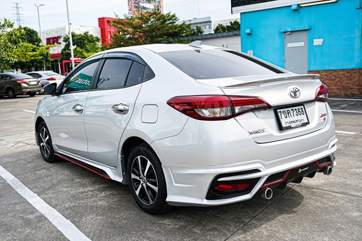 Toyota Yaris ATIV 2018 1.2 S Sedan เบนซิน ไม่ติดแก๊ส เกียร์อัตโนมัติ เทา รูปที่ 3