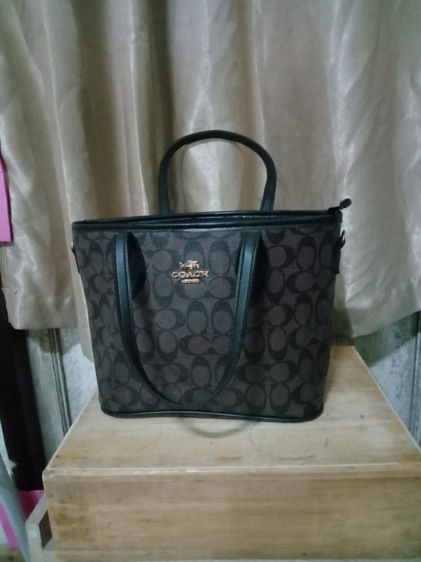 กระเป๋า coach