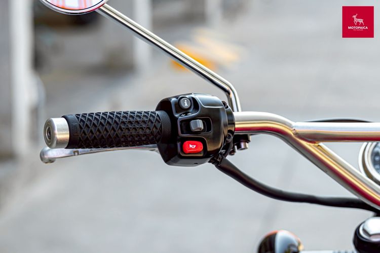 Triumph Bonneville T100 Euro5 ปี2023 ตัวใหม่ วิ่ง8,000Km. รูปที่ 14