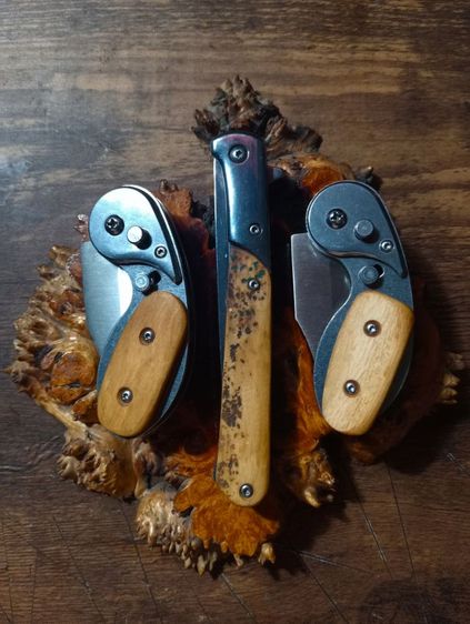 มีดพกเนื้อสแตนเลสแท้ด้ามเนื้อแท้ธรรมชาติลายชัดสภาพเยี่ยม รูปที่ 3