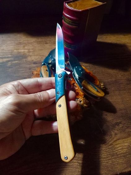 มีดพกเนื้อสแตนเลสแท้ด้ามเนื้อแท้ธรรมชาติลายชัดสภาพเยี่ยม รูปที่ 9