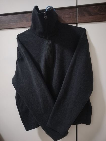 เสื้อ sweater half zip Uniqlo มือสอง แท้ ไม่มีตำหนิ
