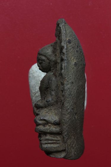 พระรอดลำพูนสวยๆค่ะเก่าค่ะ รูปที่ 4