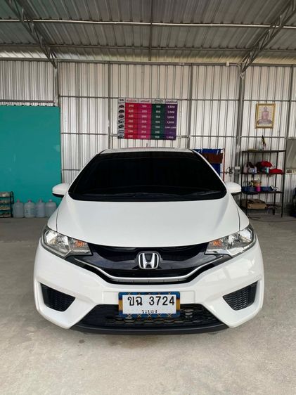 Honda Jazz 2016 1.5 V Sedan เบนซิน เกียร์อัตโนมัติ ขาว