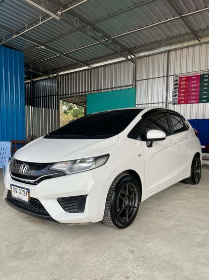 Honda Jazz 2016 1.5 V Sedan เบนซิน เกียร์อัตโนมัติ ขาว รูปที่ 2
