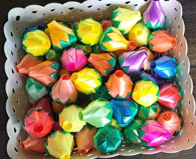 เหรียญโปรยทานดอกกุหลาบตูม ตัวเปล่า