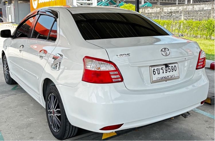 Toyota Vios 2012 1.5 E Sedan เบนซิน ไม่ติดแก๊ส เกียร์อัตโนมัติ ขาว รูปที่ 4