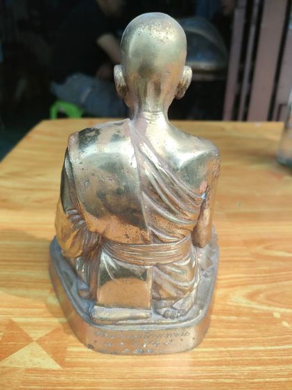 พระบูชาหลวงพ่อเผย วัดบางหญ้าแพรก ปี2529 ขนาดหน้าตัก 5 นิ้ว รูปที่ 2