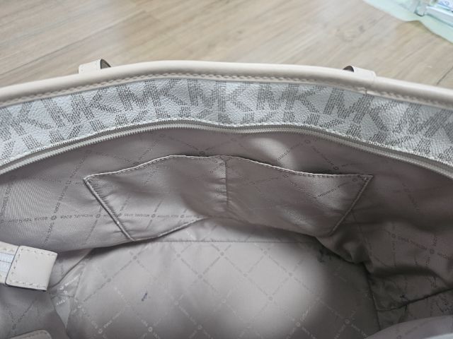 กระเป๋า MICHAEL KORS สะพาย ไซด์ L แท้อเมริกา รูปที่ 10